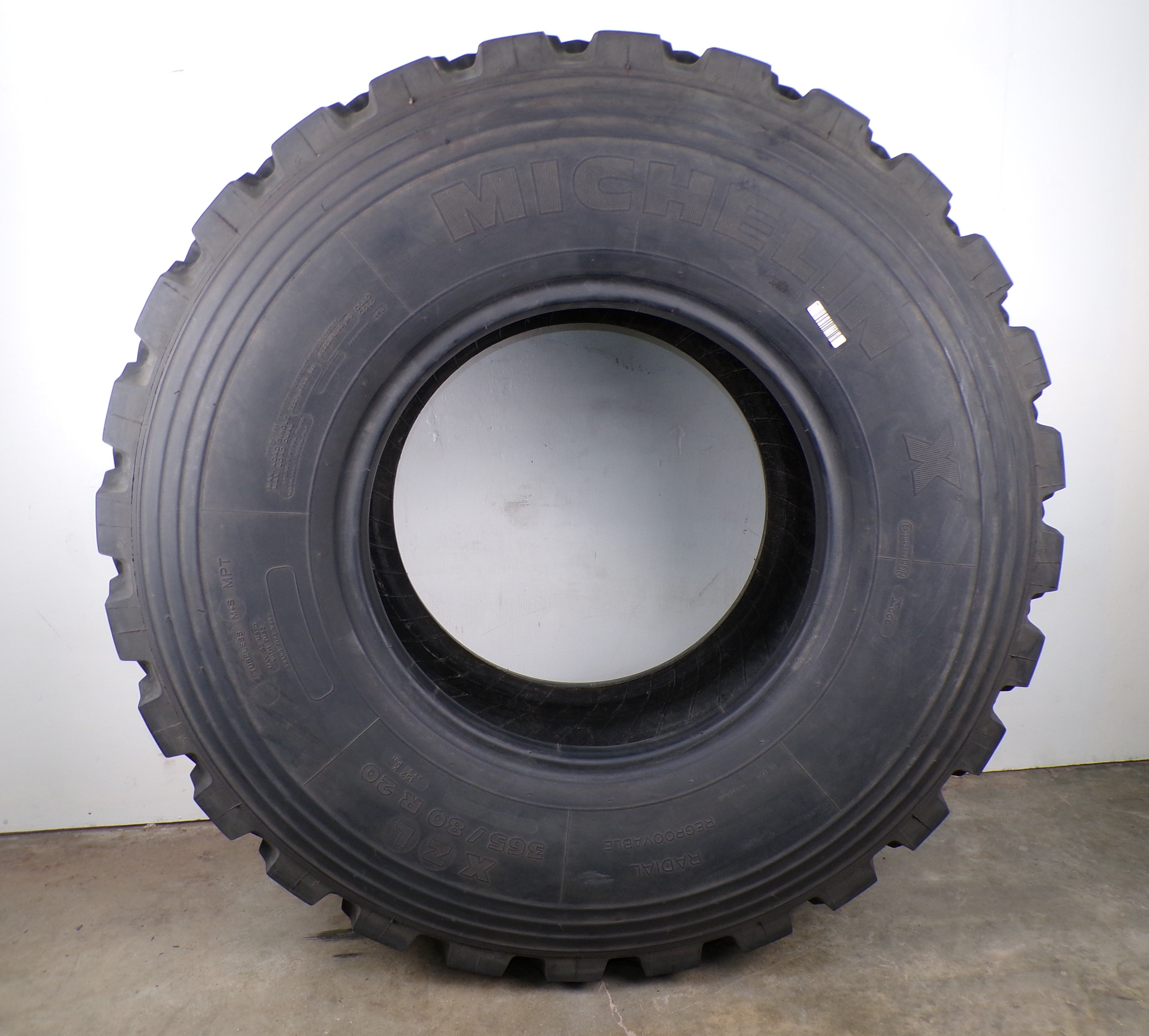 365/80R20 Michelin XZL Used