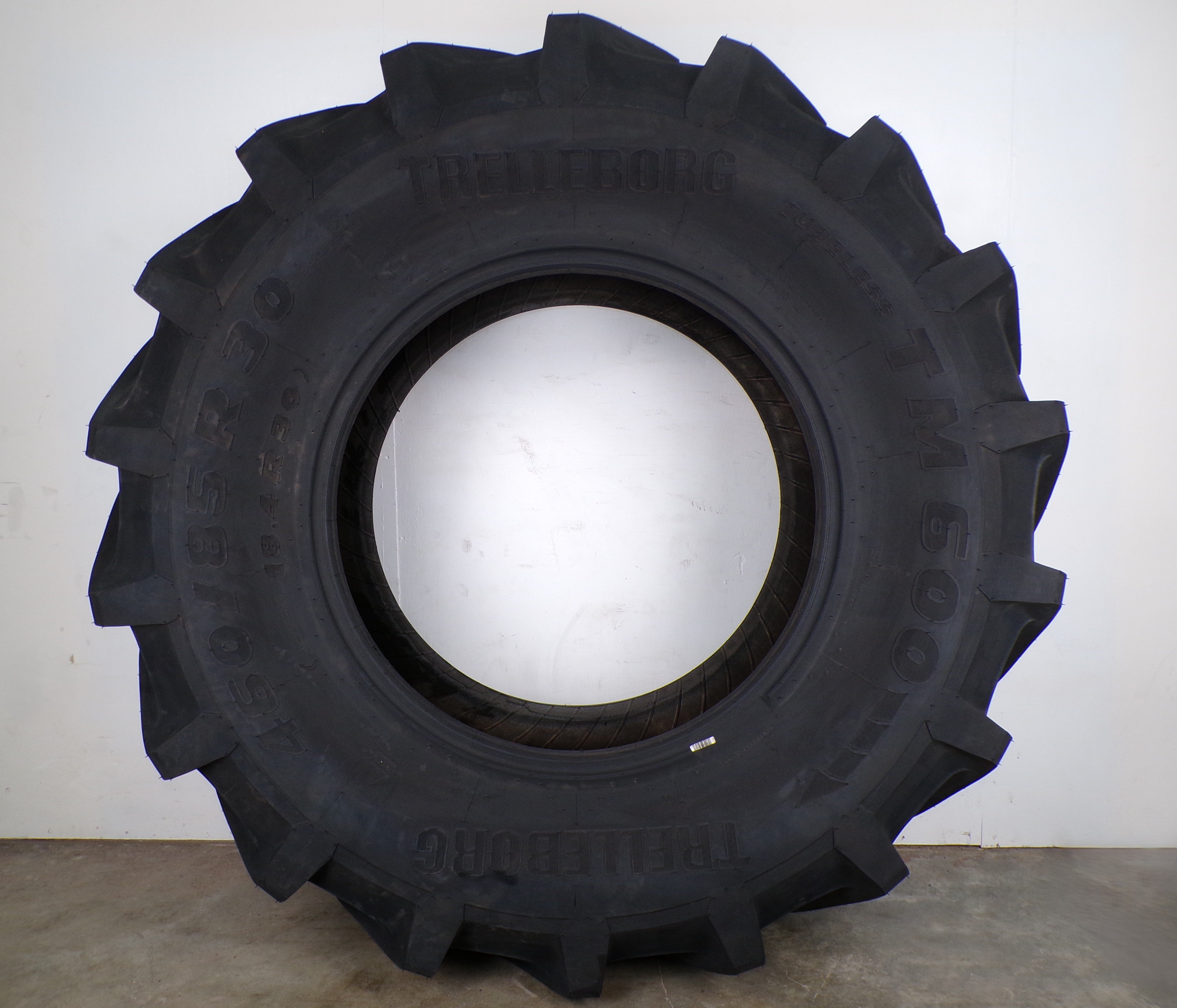 460/85R30 (18.4R30) Trelleborg TM600 New 145A8