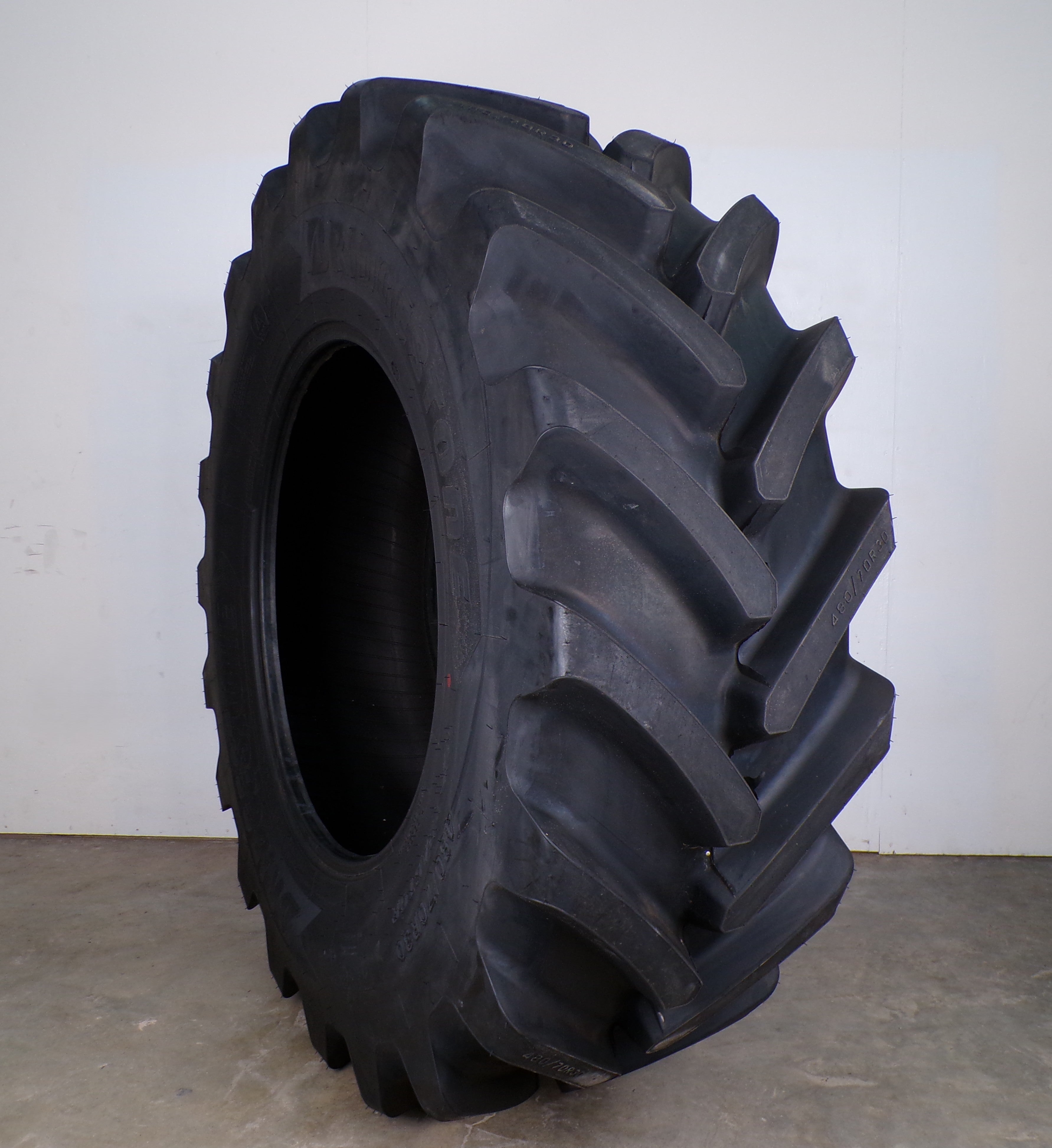 480/70R30 Bridgestone VX-Tractor 147D/144E NEW