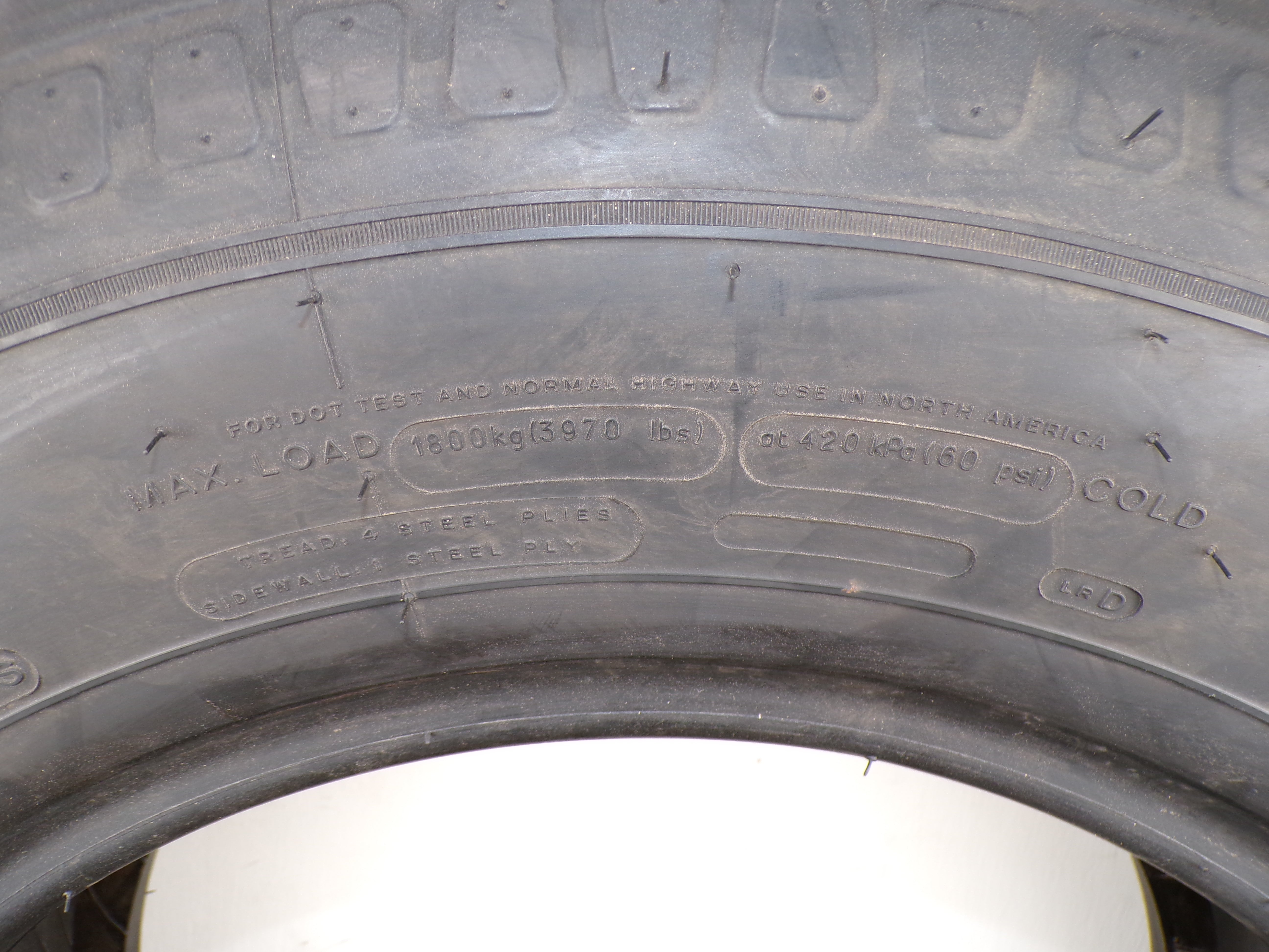 275/80R20 Michelin XZL X Force MPT Z Used