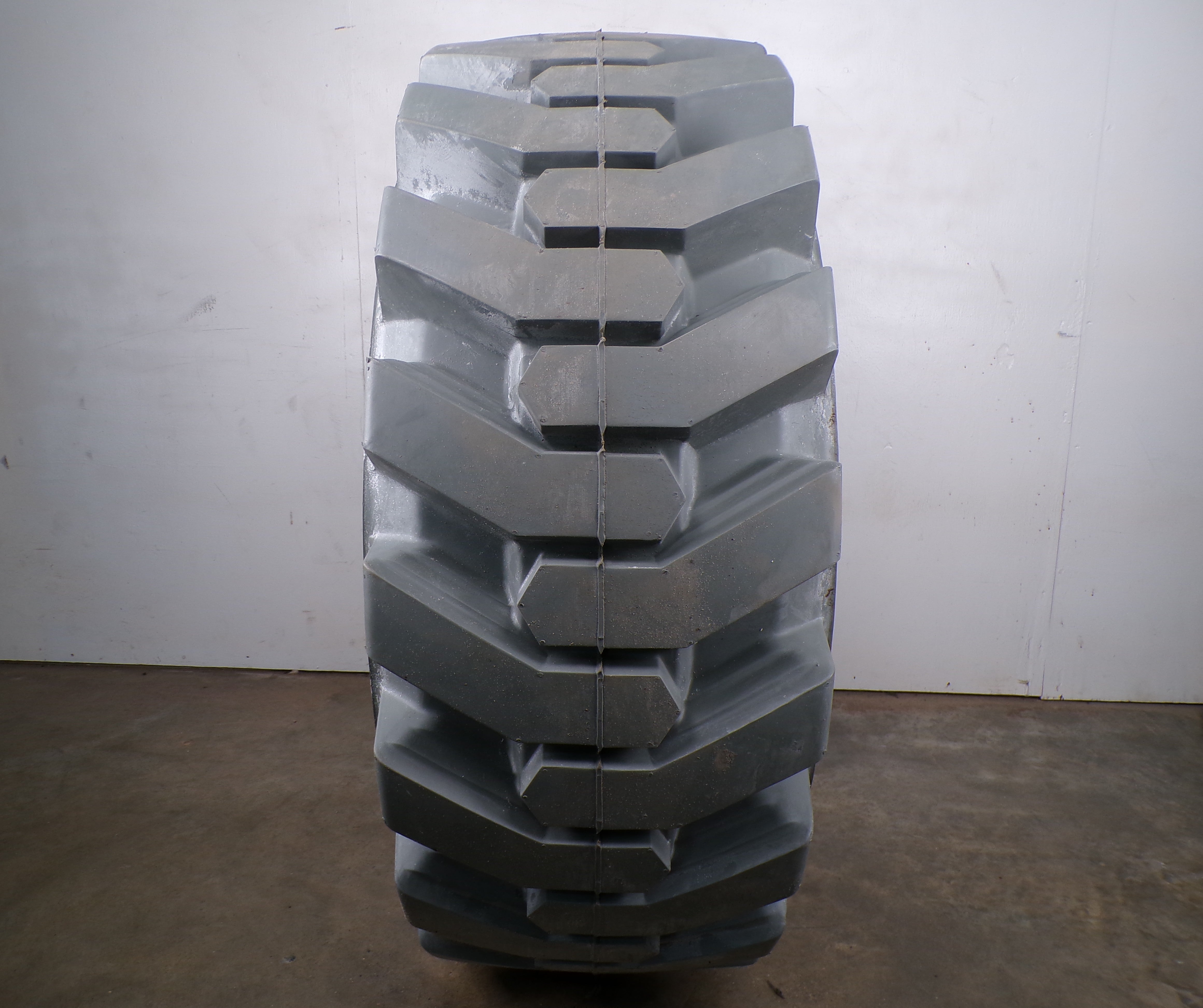 36x14-20 Camso SKS 792S