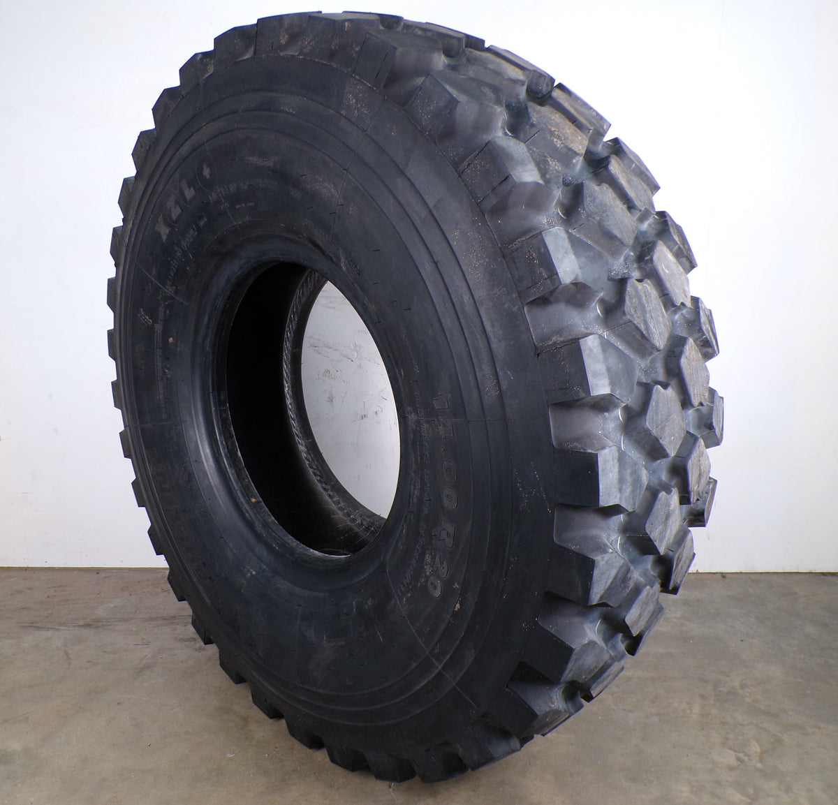 14.00R20 Michelin XZL+ Used