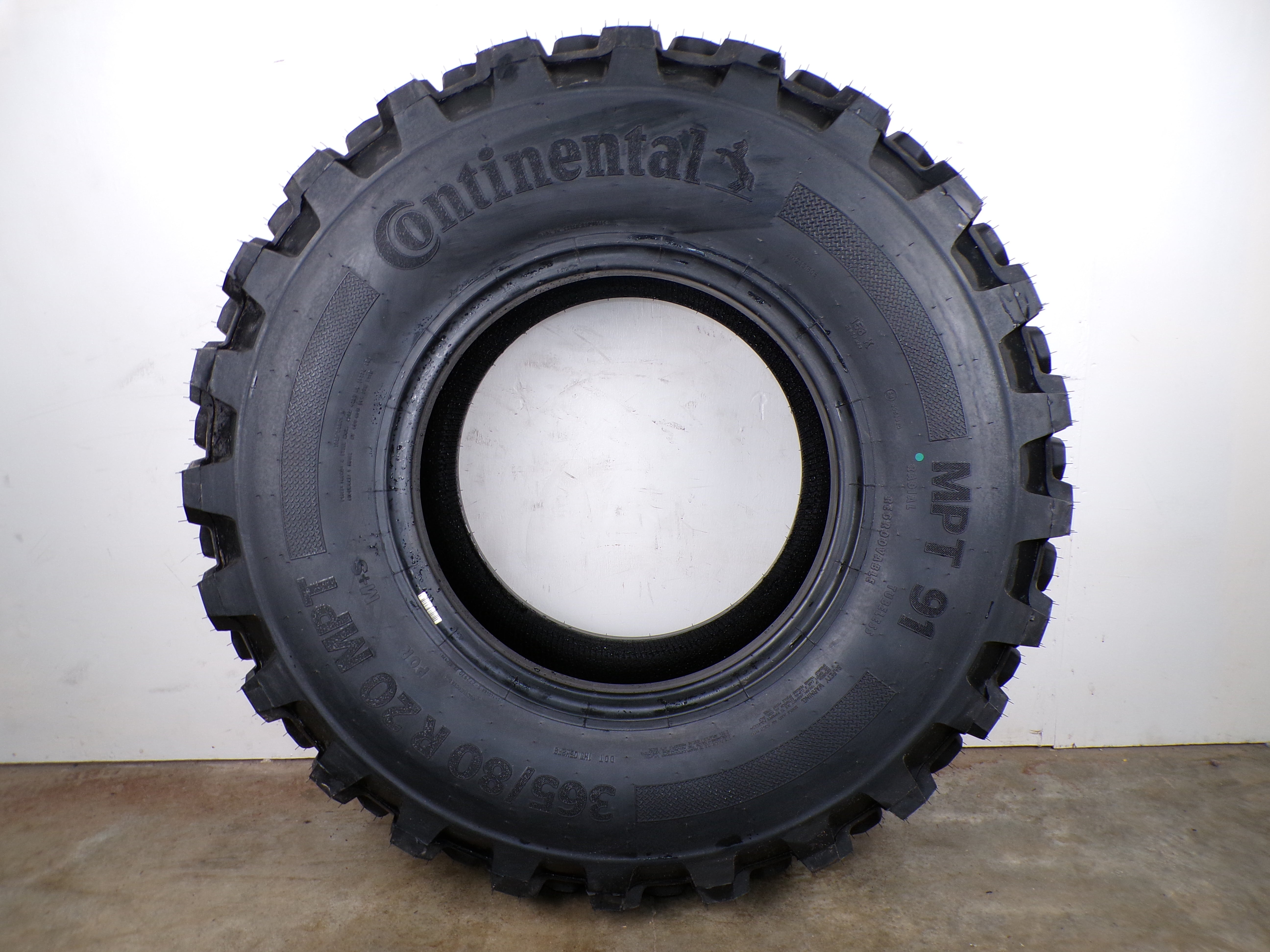 365/80R20 Continental MPT91 M+S New
