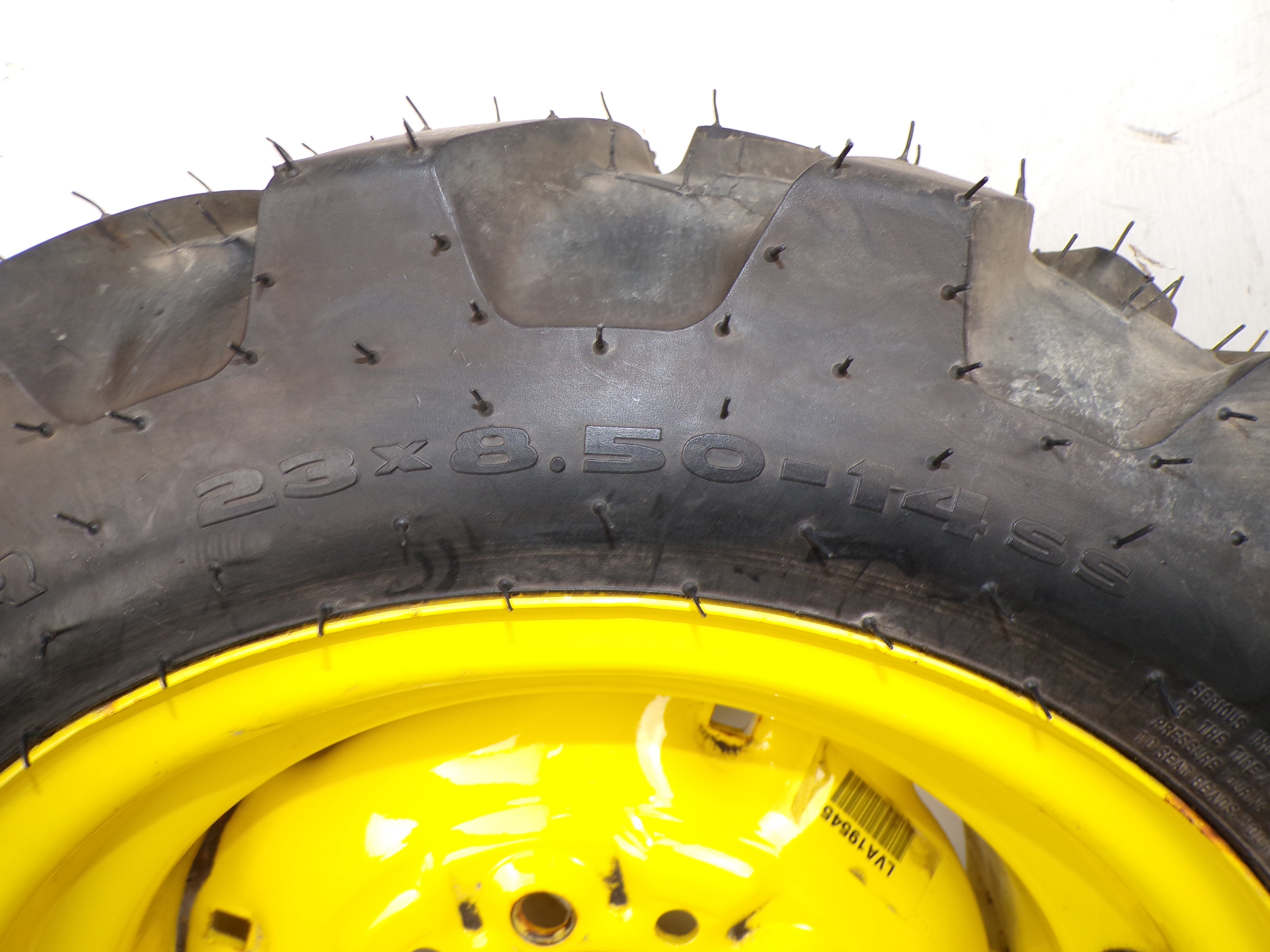 23x8.50-14ss 6 ply Galaxy The Marathoner on John deere wheel