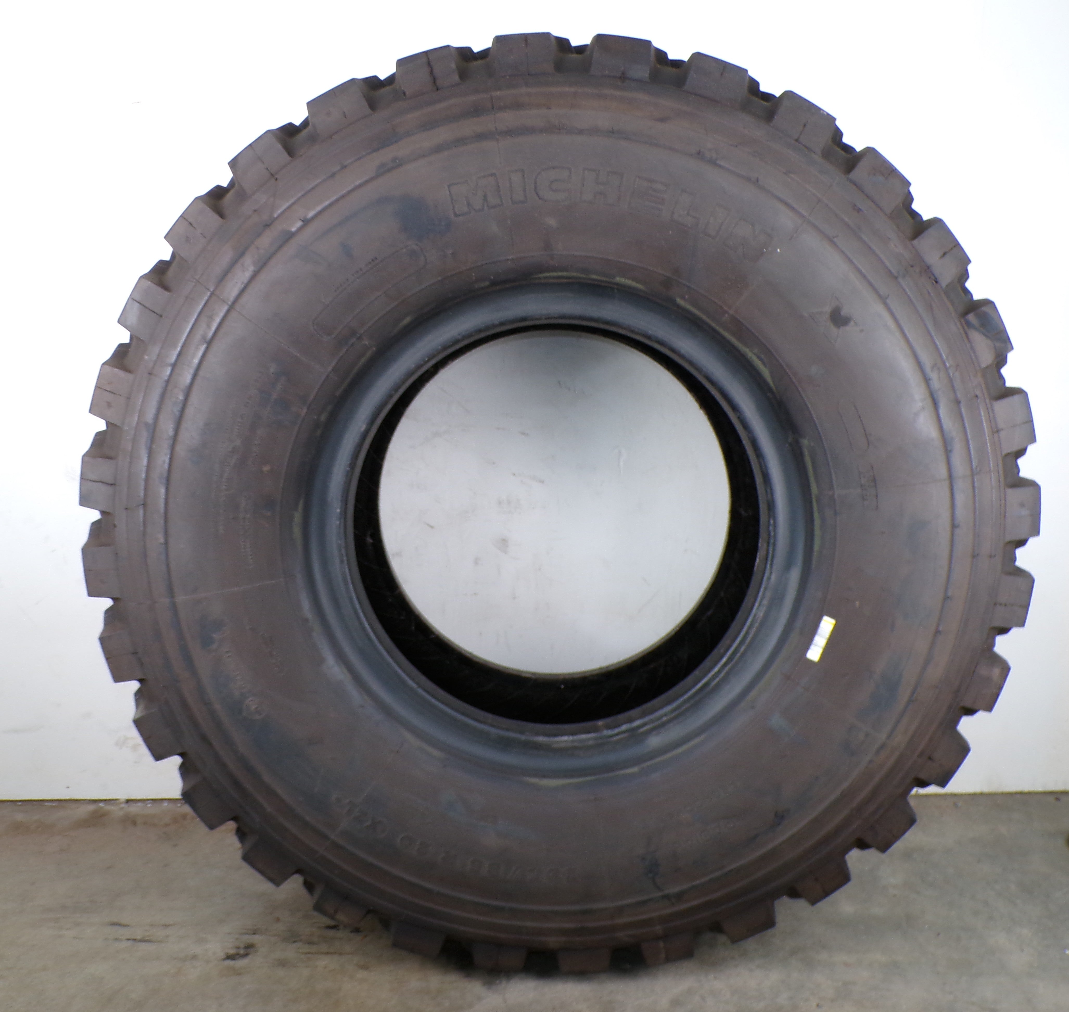 395/85R20 Michelin XZL+ Used