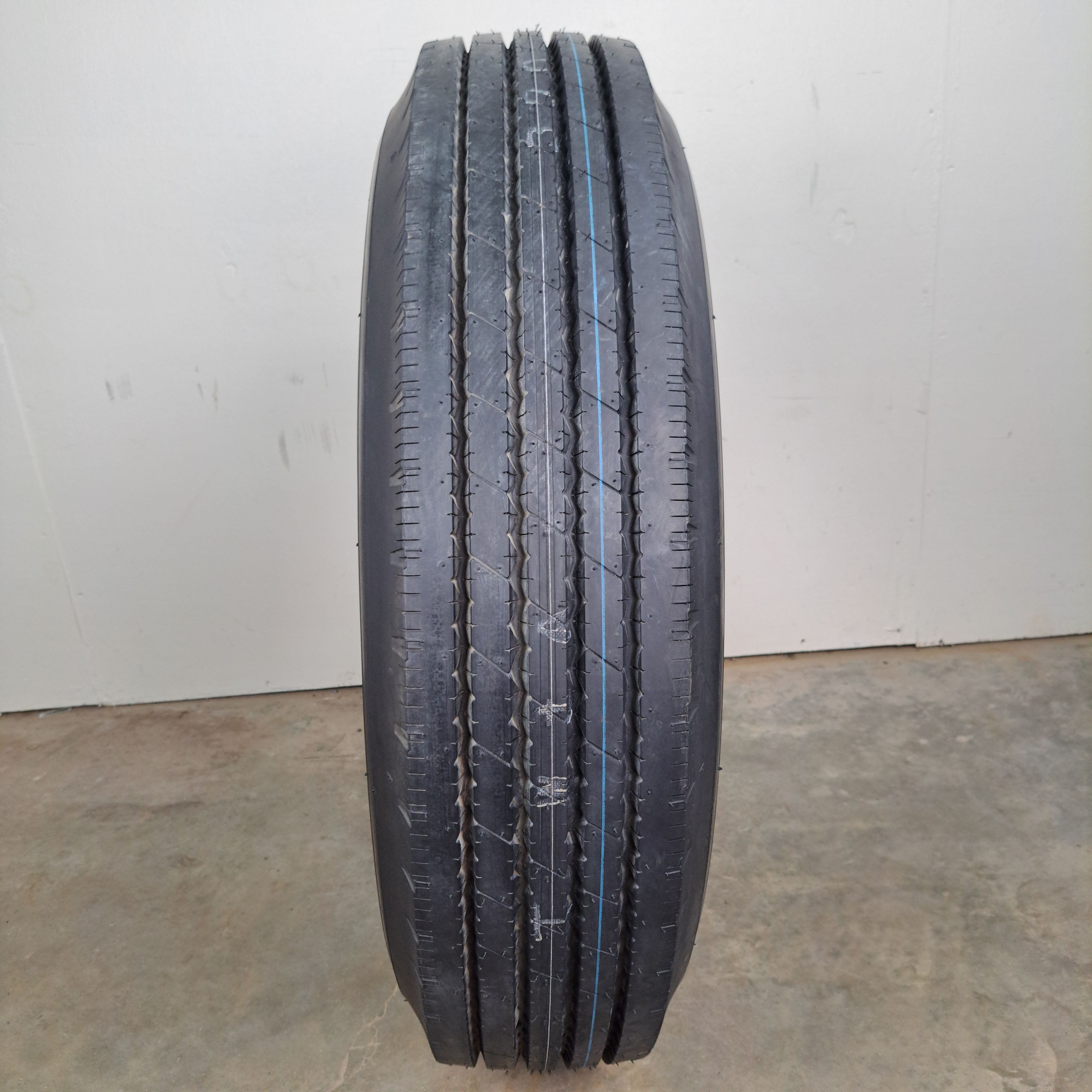 8.25R15 Sumitomo ST 727 New