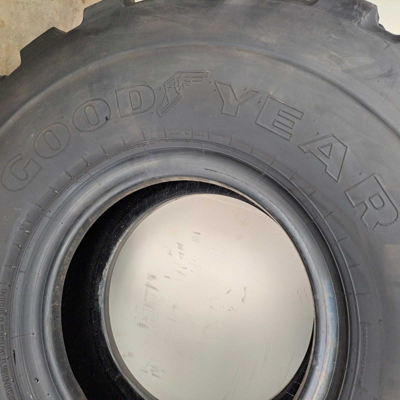 16.00R20 Goodyear AT/3A Used