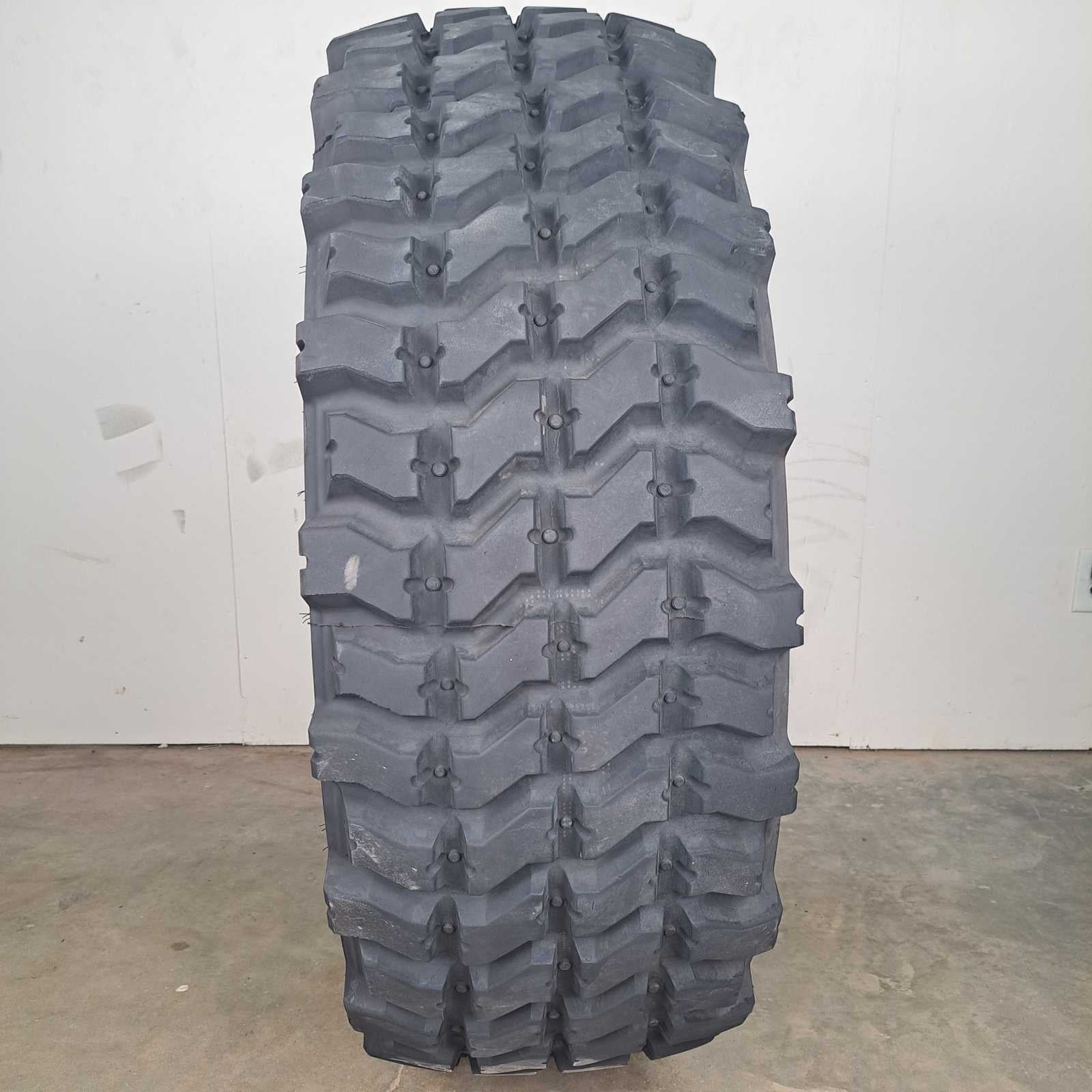 395/85R20 GoodYear MV/T used