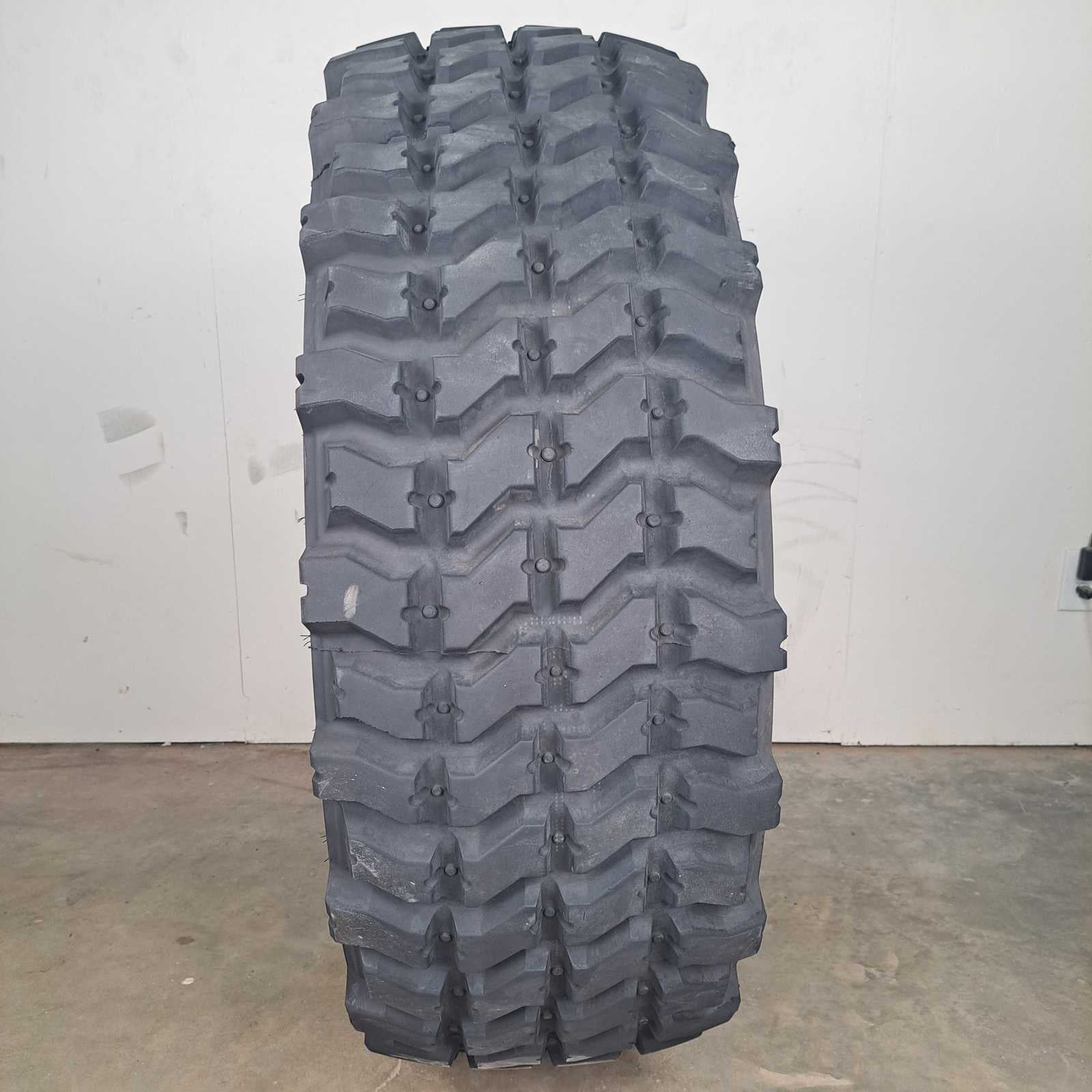 395/85R20 GoodYear MV/T used