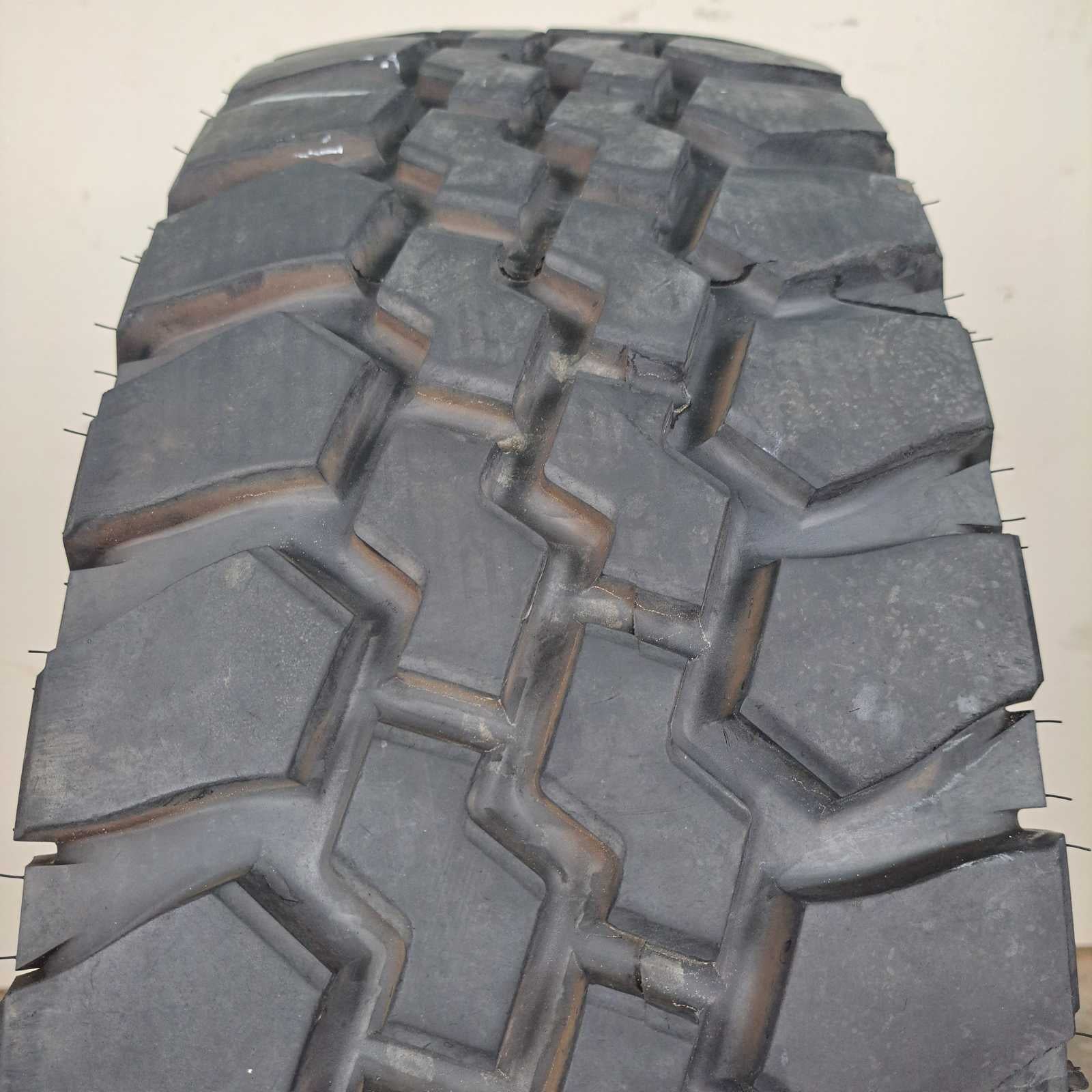 37×12.50R16.5LT BFGoodrich Baja T/A Used