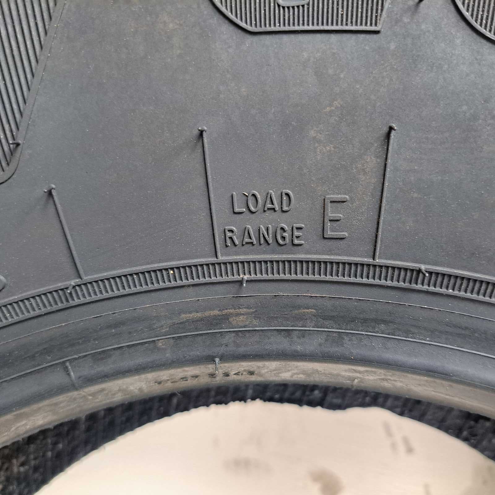 37X12.50R16.50 Goodyear Wrangler enforcer MT used