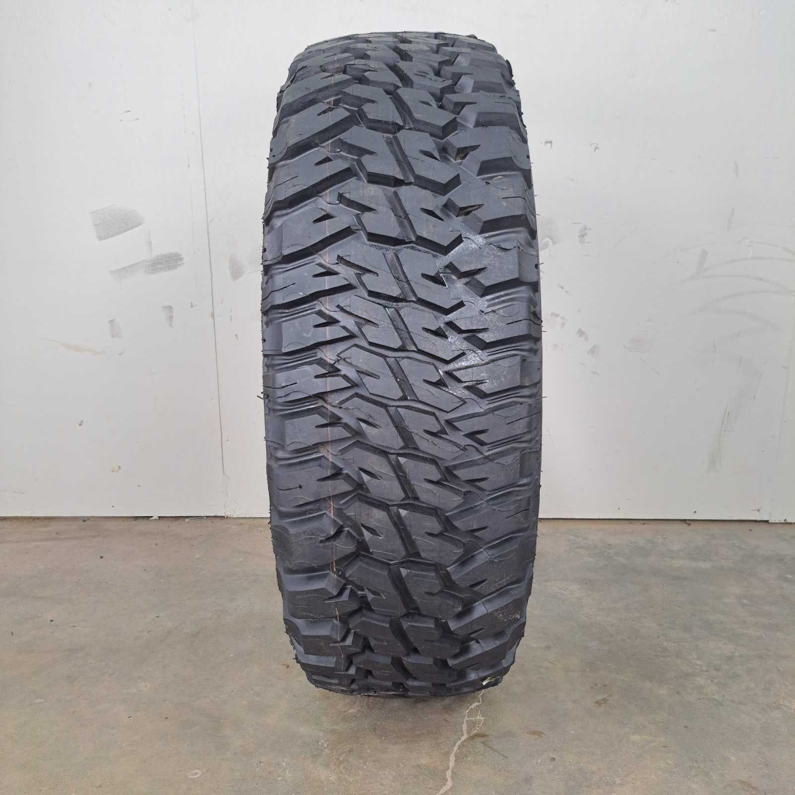 37X12.50R16.50 Goodyear Wrangler enforcer MT new