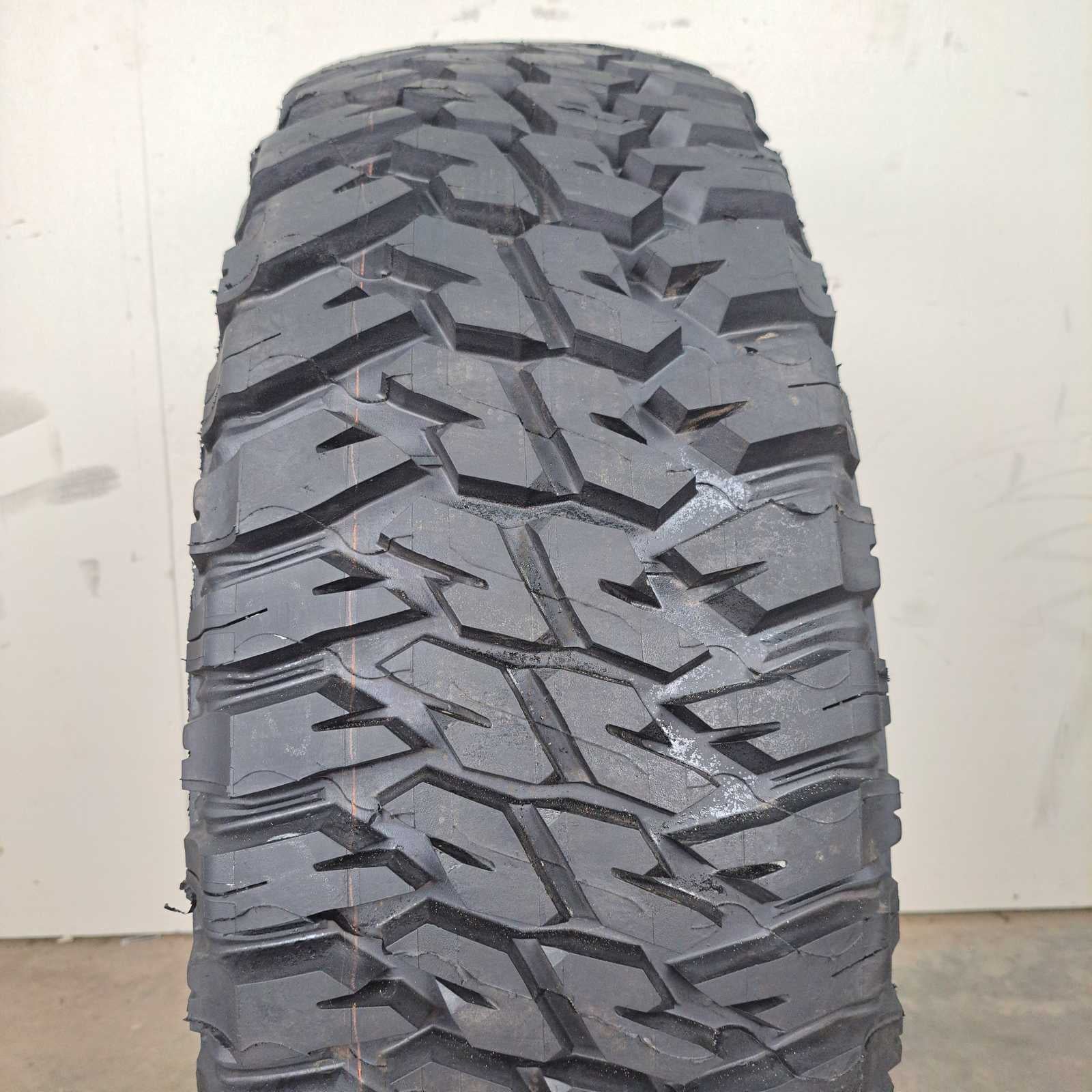 37X12.50R16.50 Goodyear Wrangler enforcer MT new