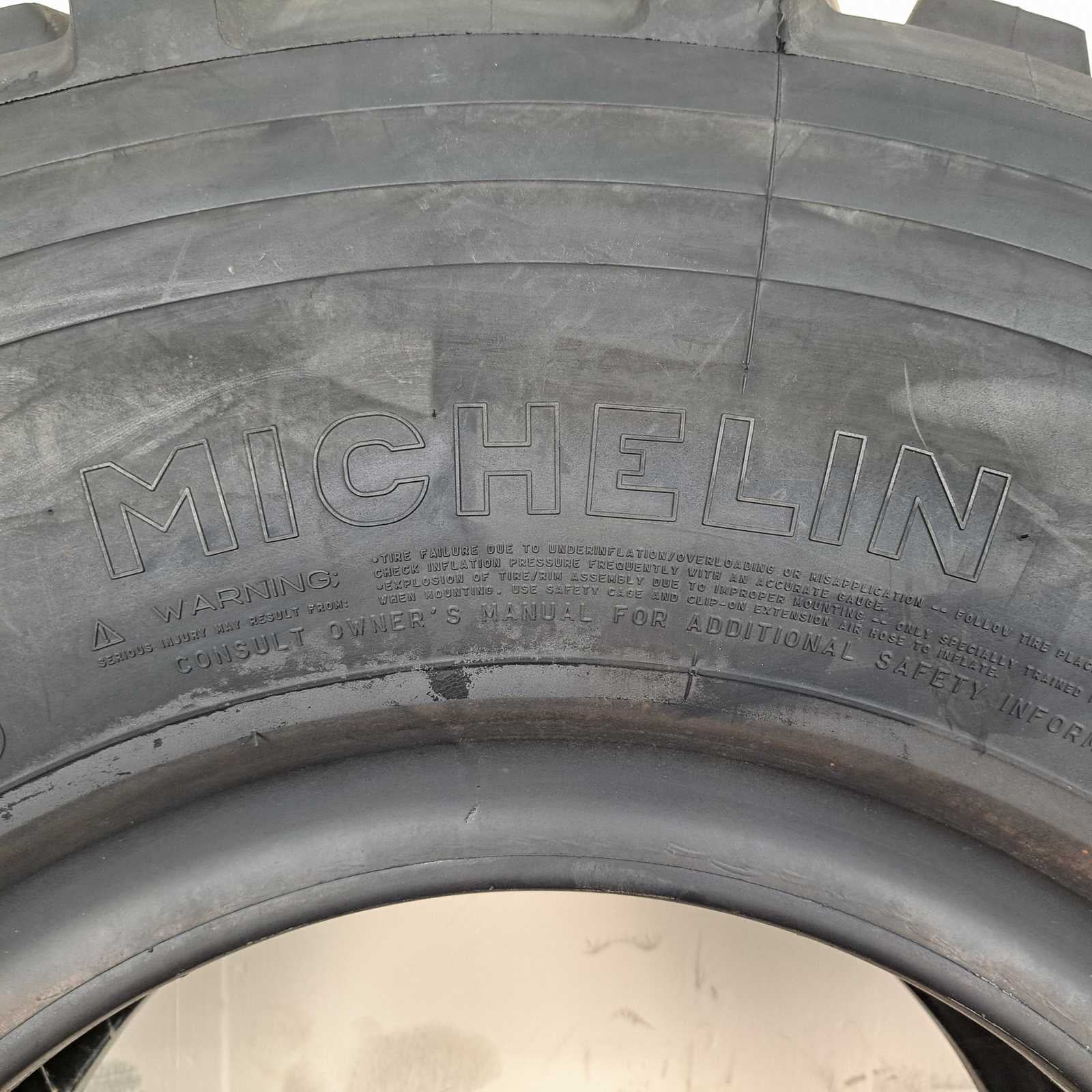 15.5/80R20 G-20 Michelin XL Pilote (395/85R20)