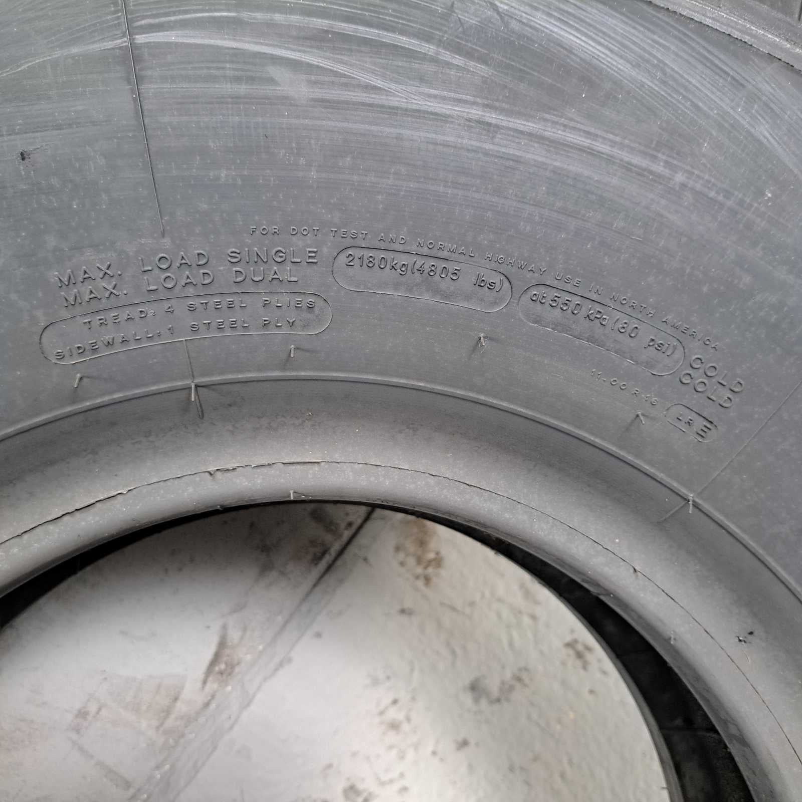11.00R16 Michelin XZL