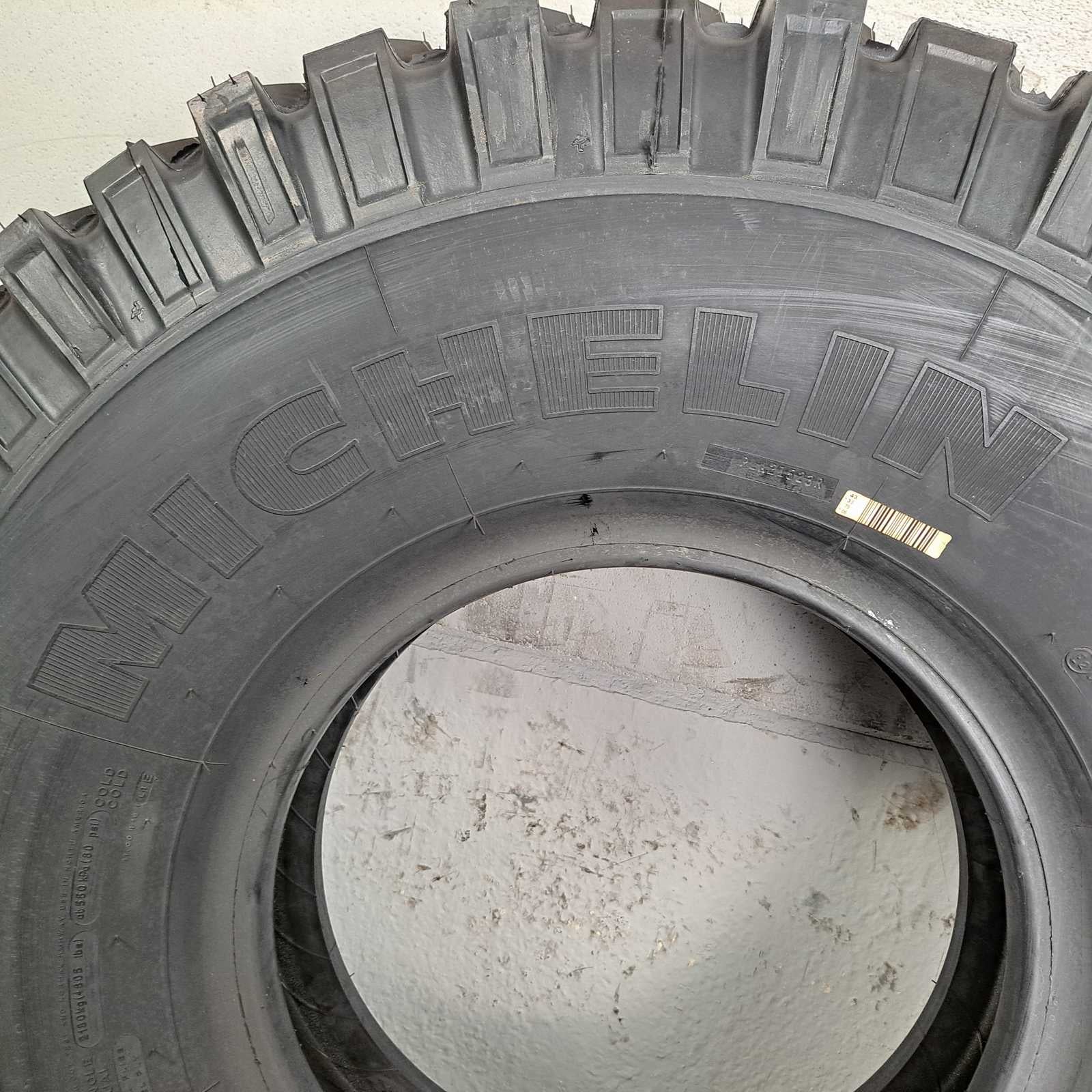 11.00R16 Michelin XZL