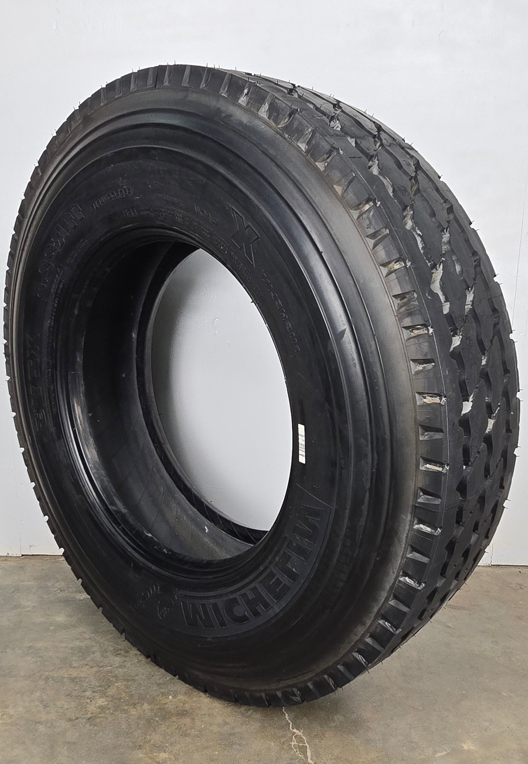 11R22.5 Michelin XZY3