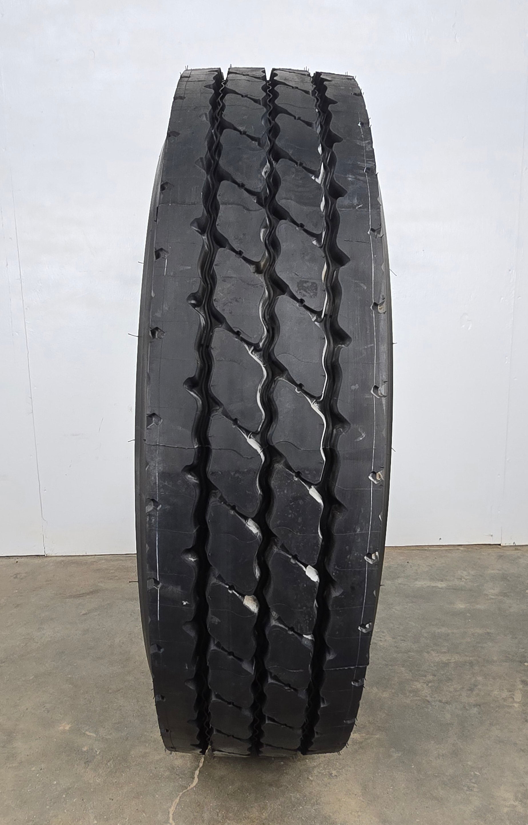 11R22.5 Michelin XZY3