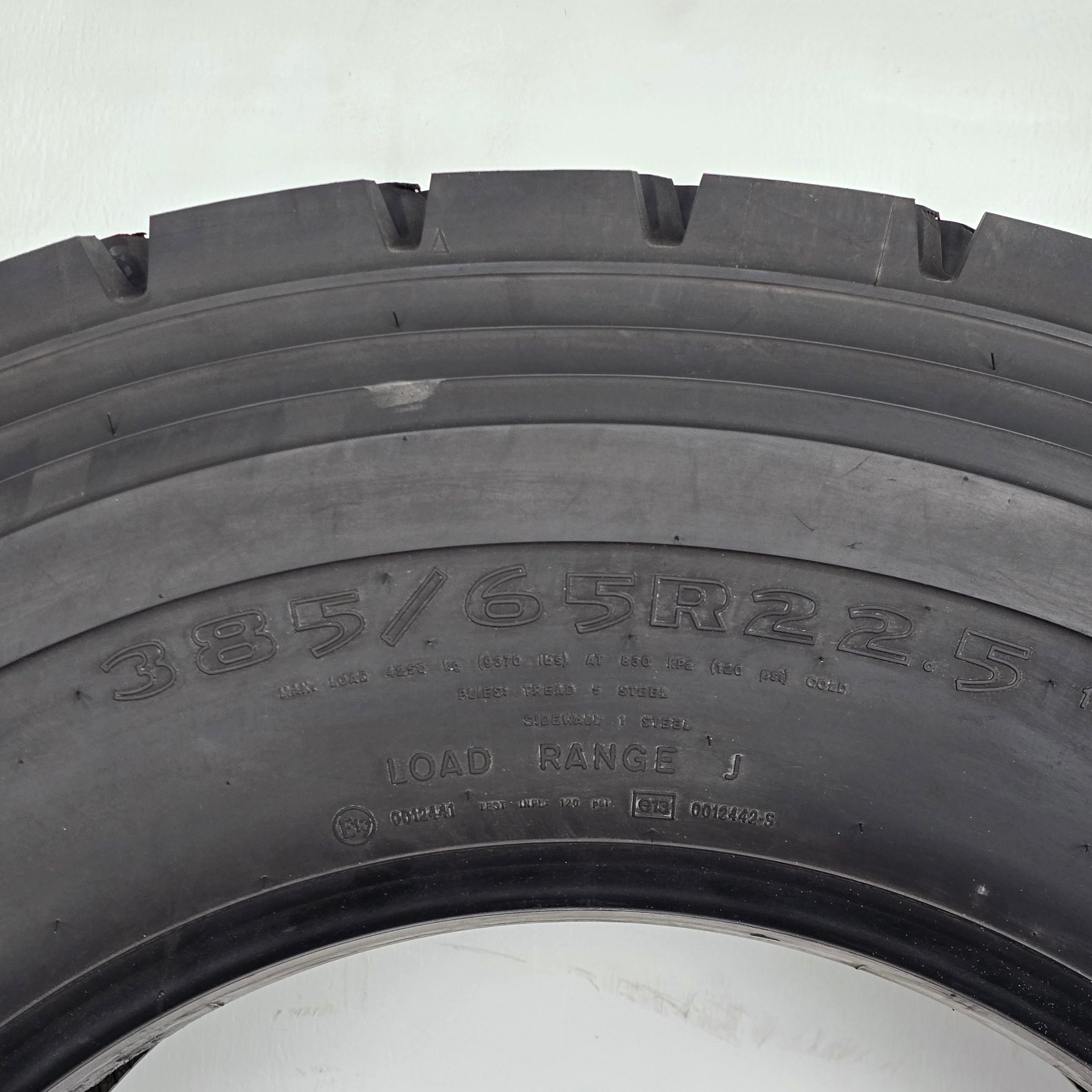 385/65R22.5 Goodyear G278 Used
