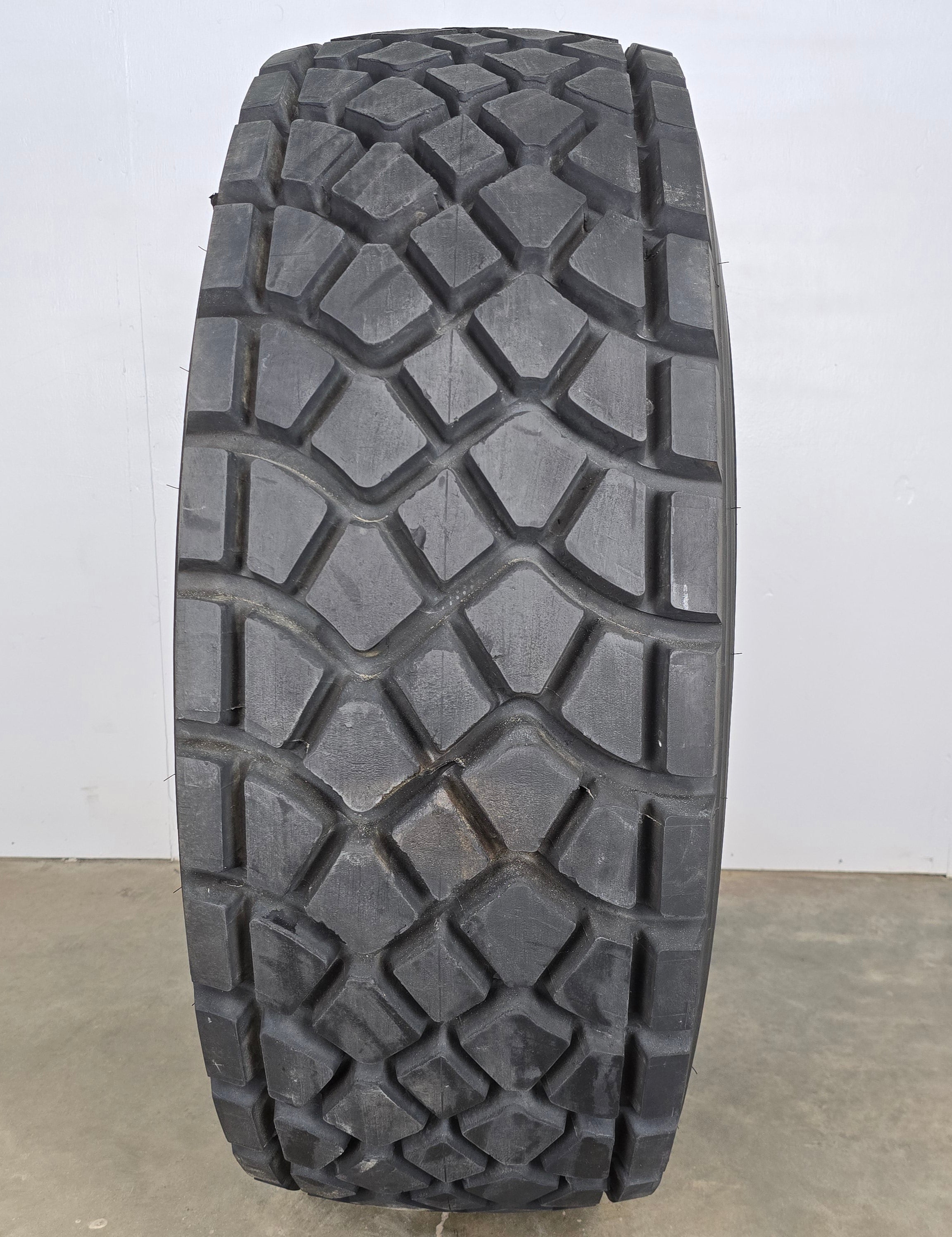 385/65R22.5 Goodyear G278 Used