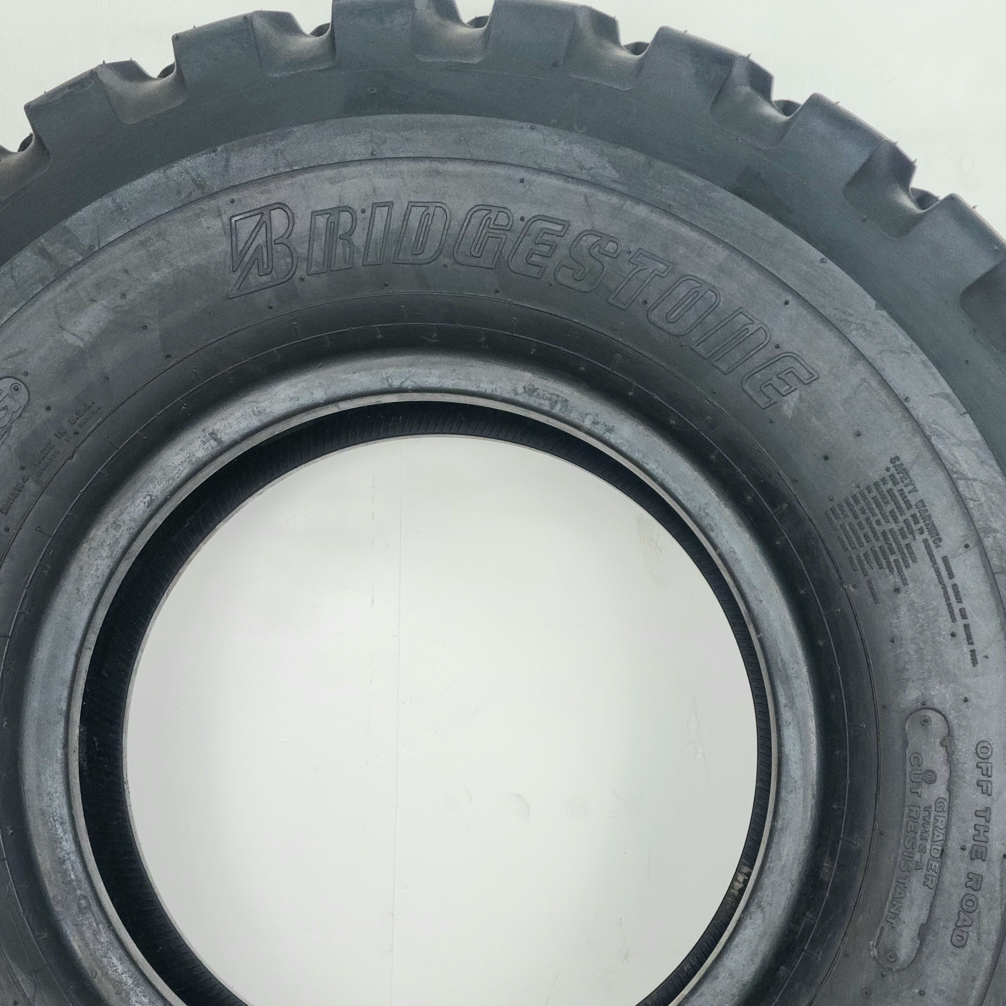 14.00R24 Bridgestone V-Steel Ultra Traction