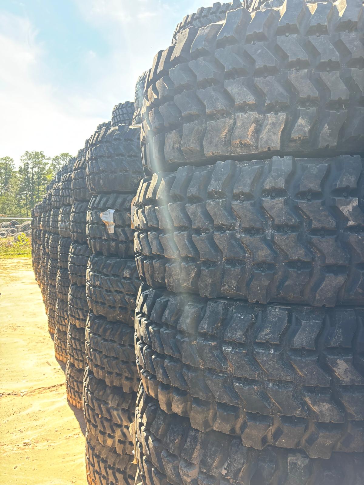 395/85R20 GoodYear MV/T used