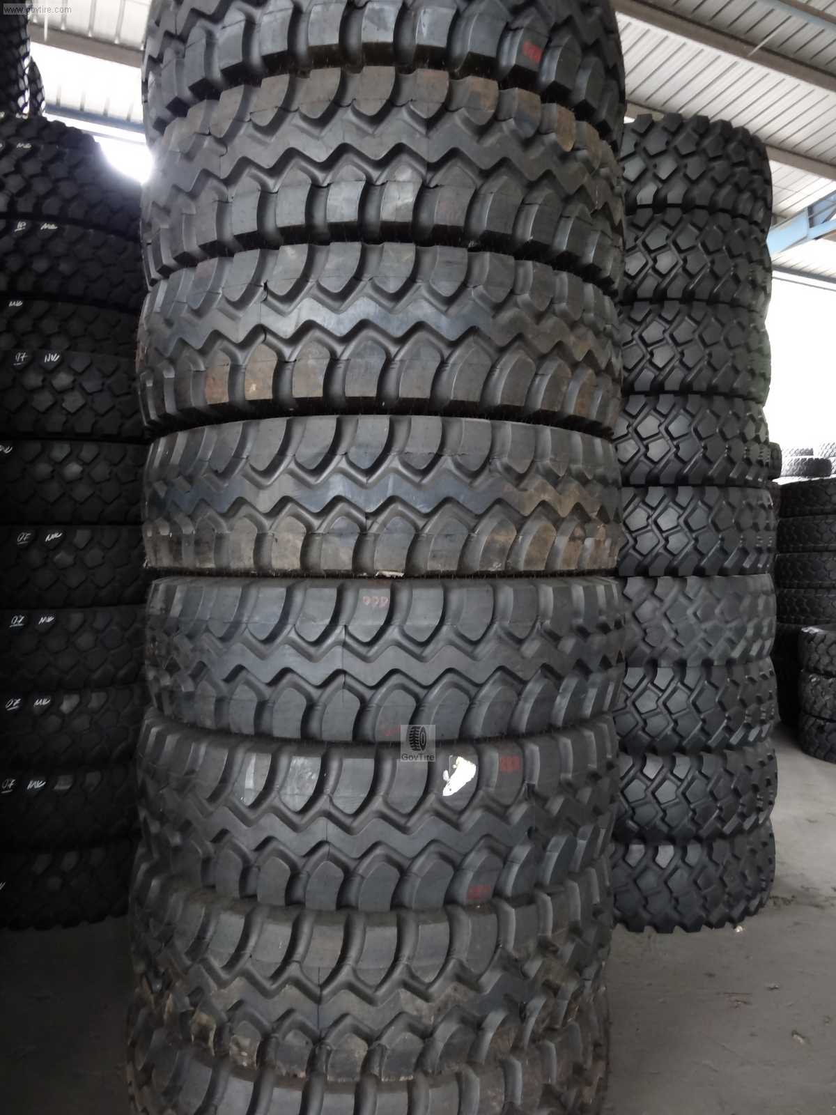 445/95R25 (16.00R25) Goodyear GP-2B Used