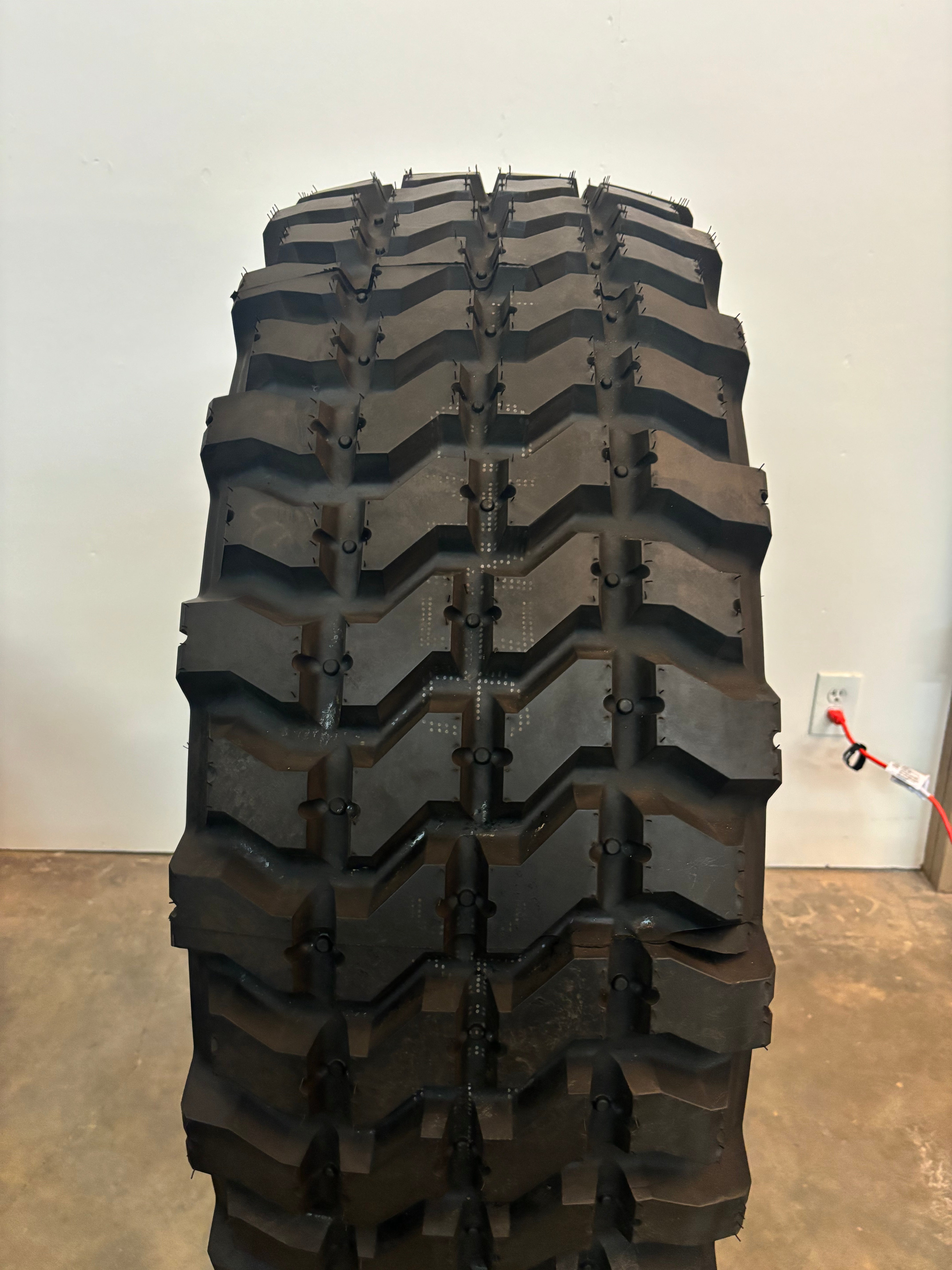 395/85R20 GoodYear MV/T