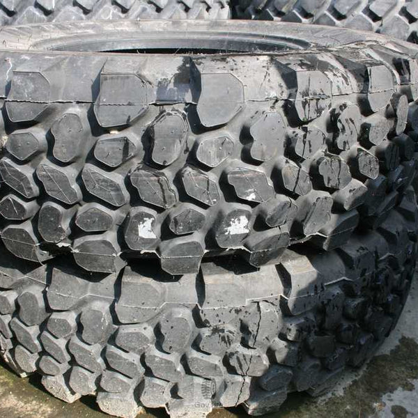 トイガン Conti 335/80R20 Continental MPT81