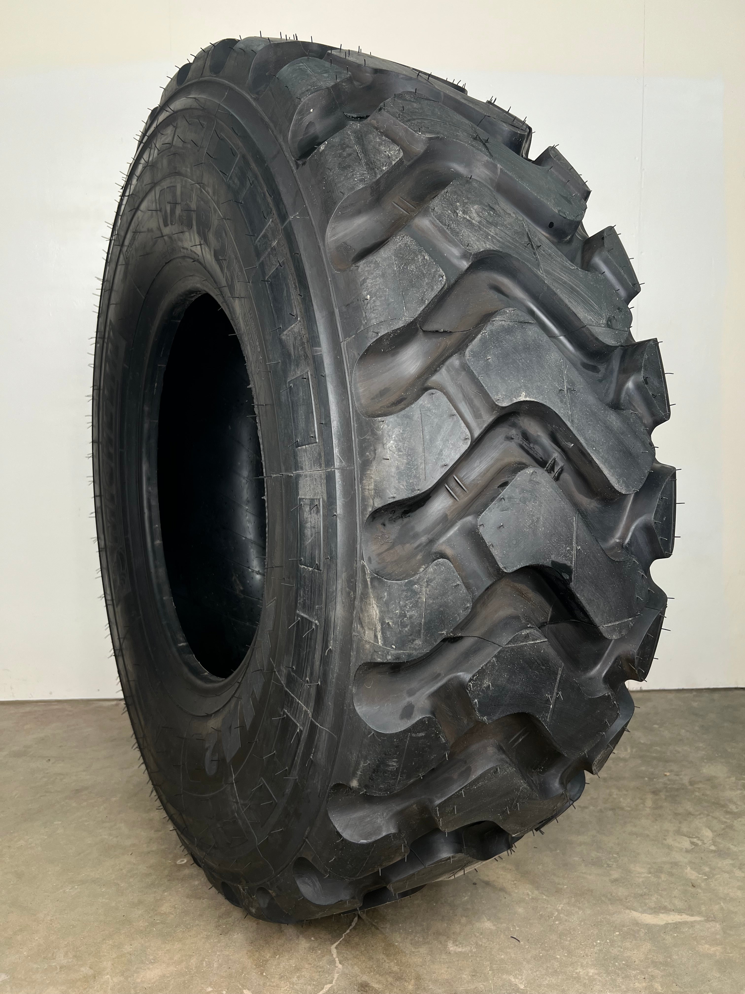 17.5R25 Michelin XHA 2 NEW