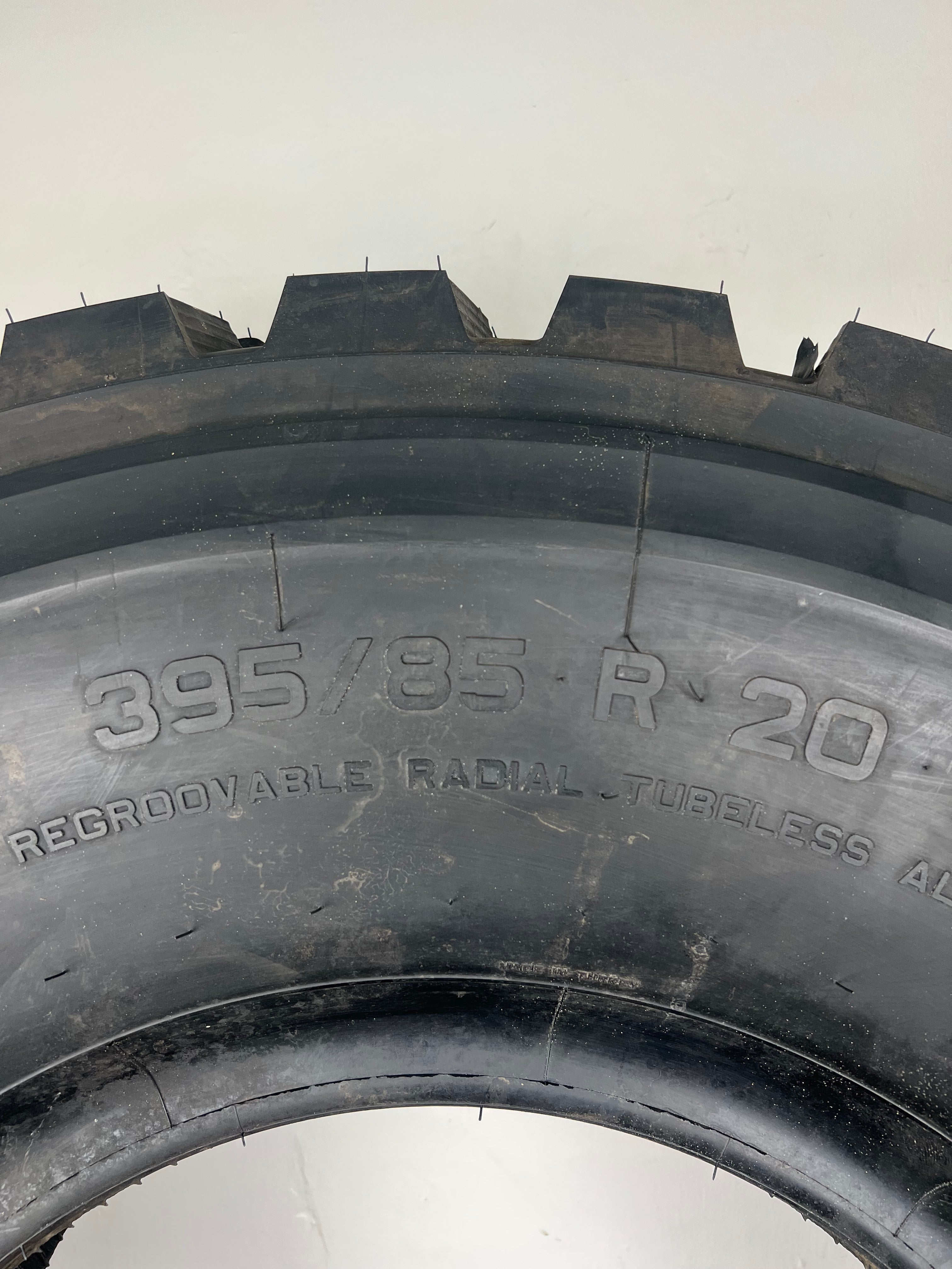 395/85R20 Pirelli Pista PS22 *NEW*
