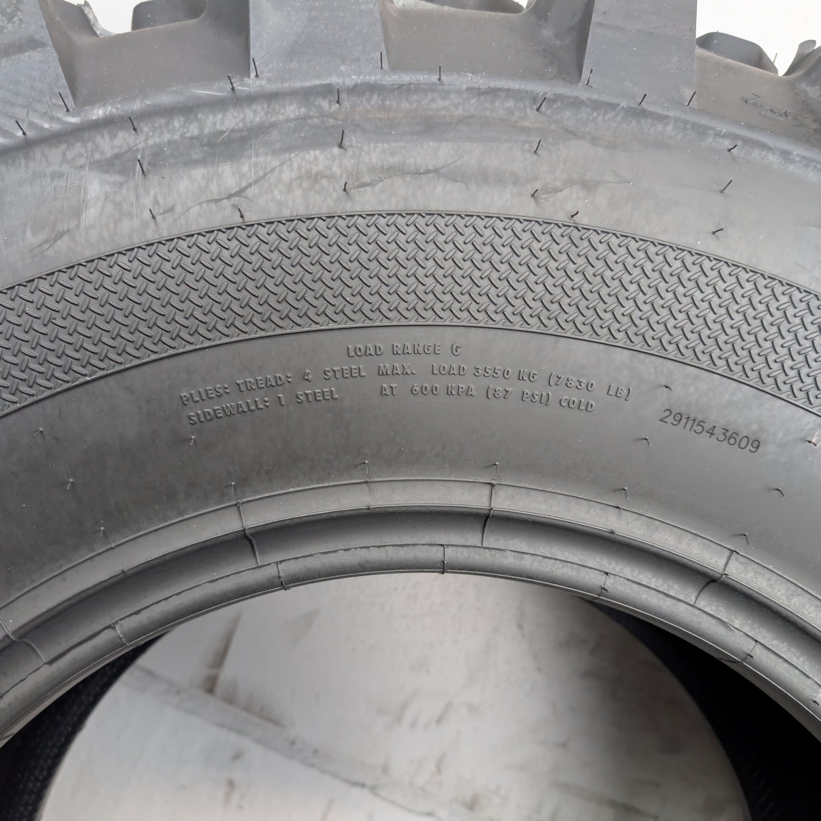 365/80R20 Continental MPT81 M+S