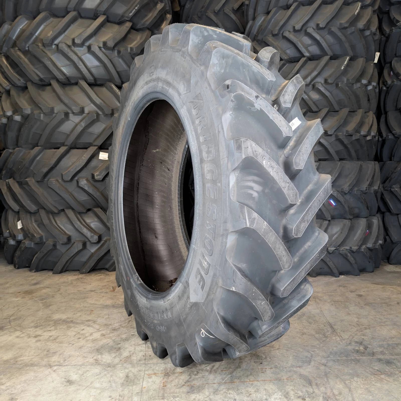 460/85R42 Bridgestone VX-Tractor 156D/153E