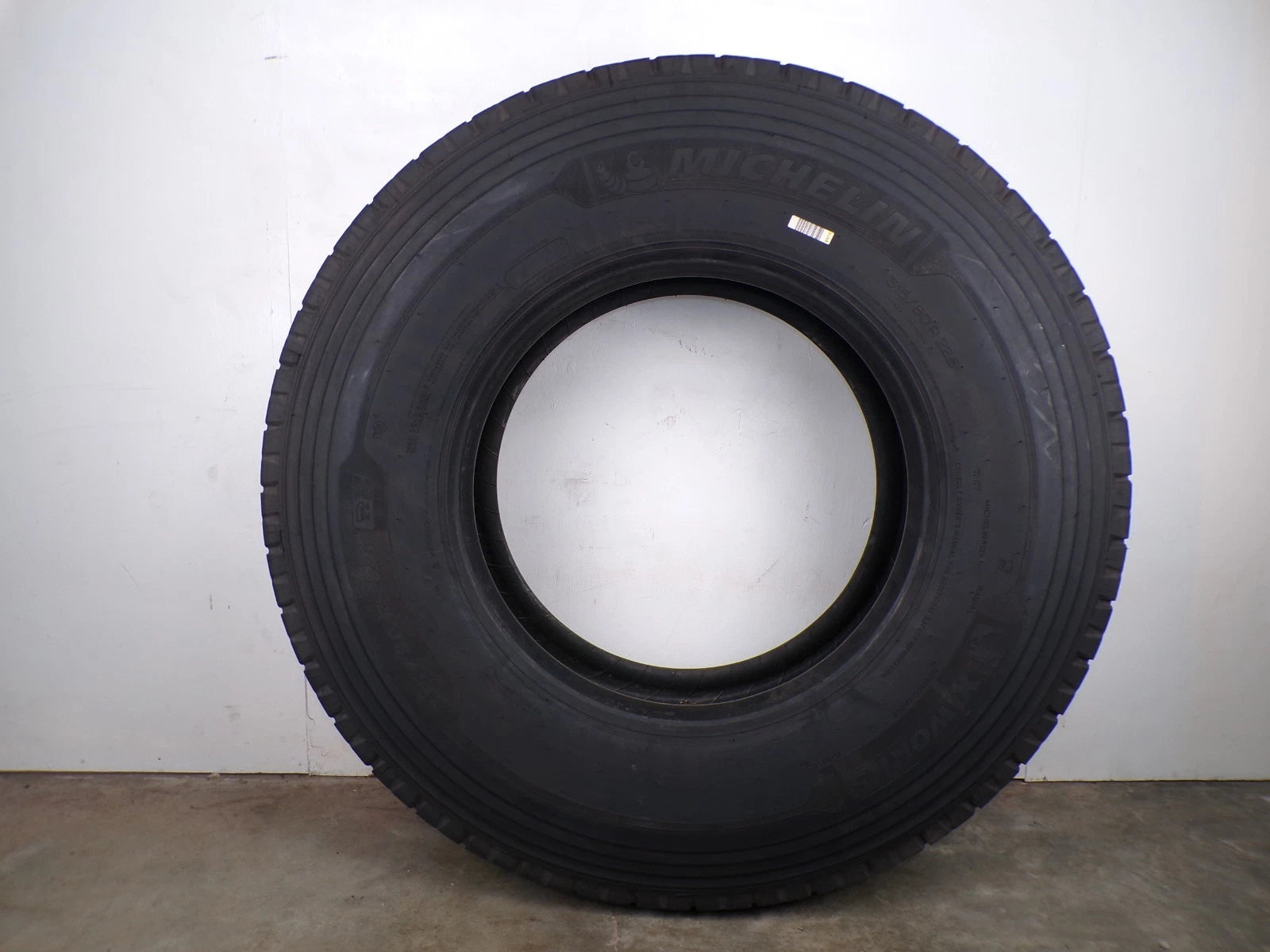 315/80R22.5 Michelin X Works Z Used