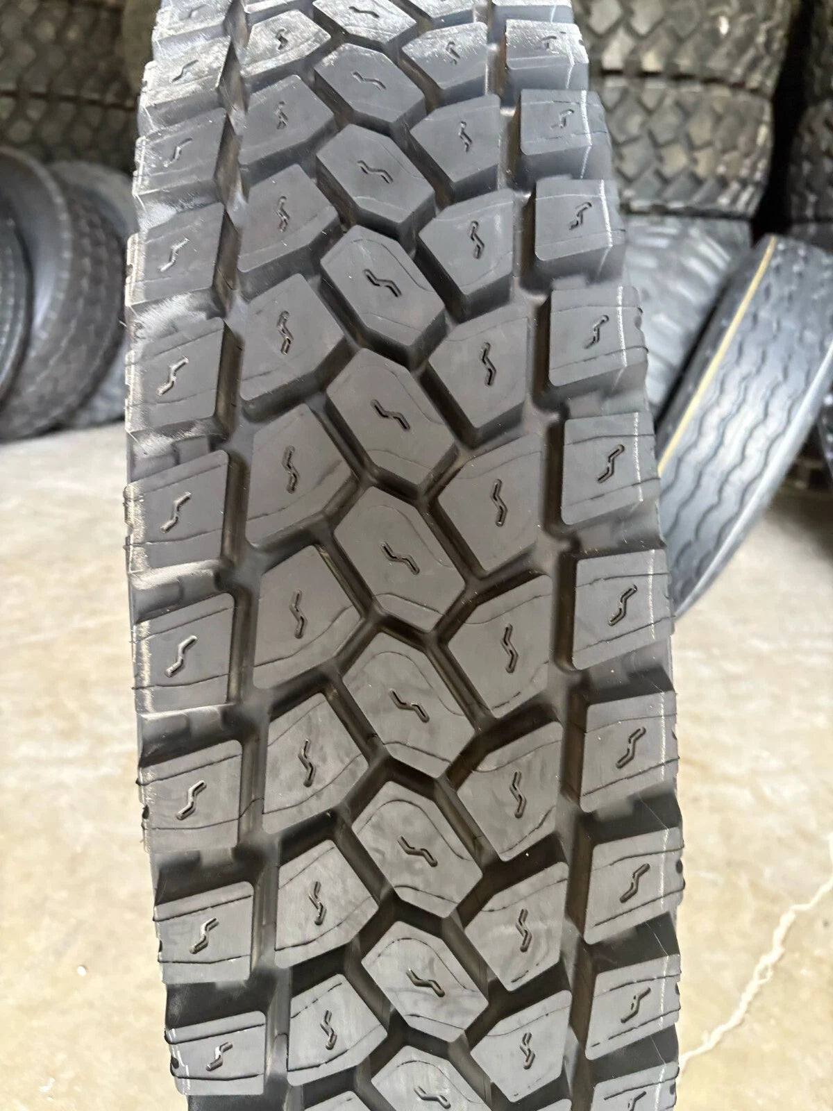 10R22.5 Michelin XDE M/S 141/139L G
